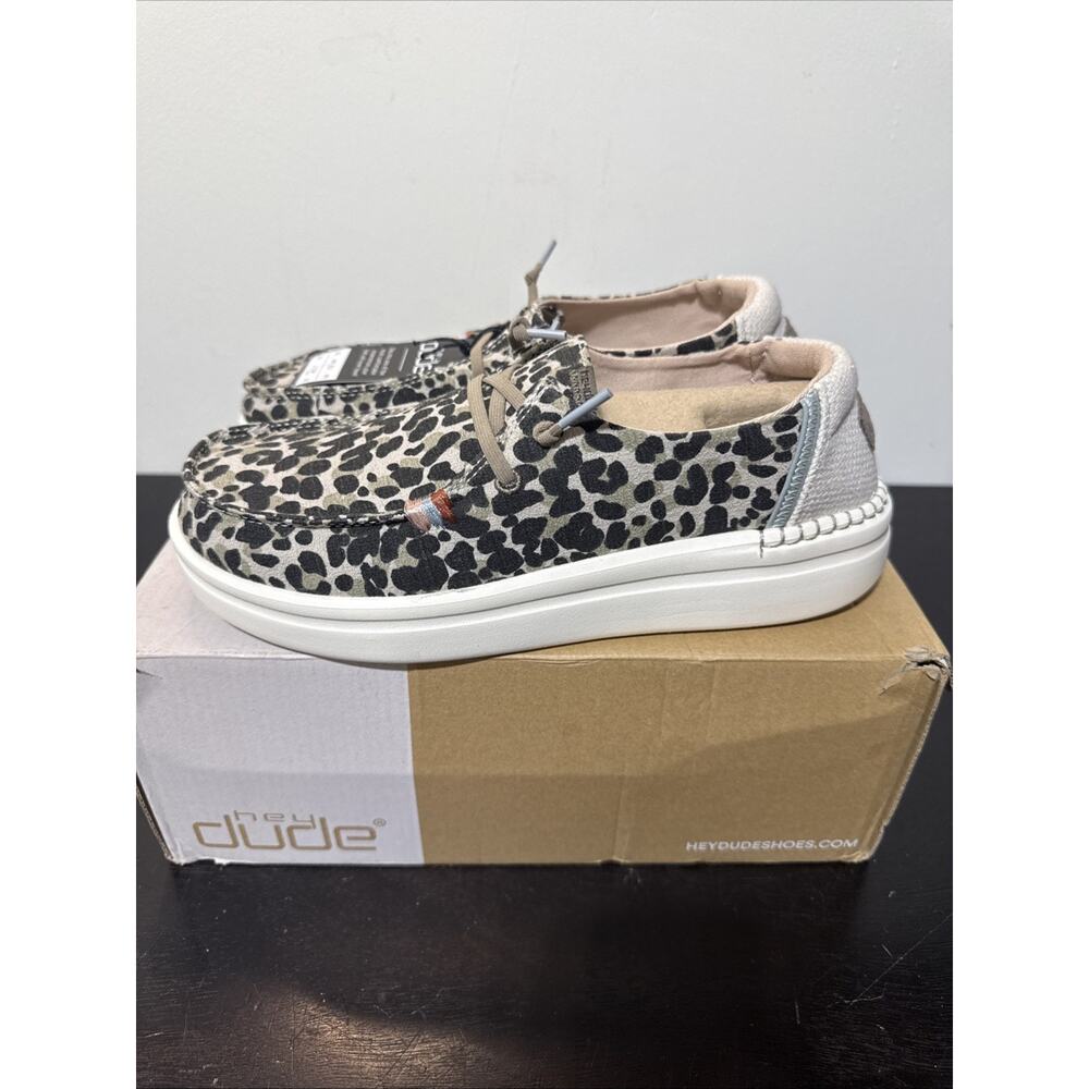 Hey Dude Wendy Jungle Beige Women's Slip-On Shoes Animal Print US 9 Wendy Rise - Picture 7 of 10